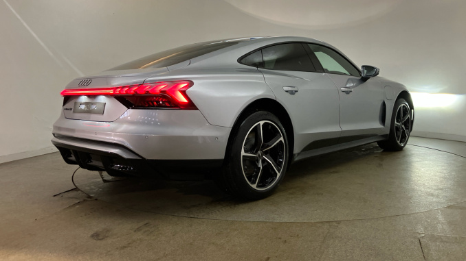 Audi e-tron GT 370kW 105kWh Quattro 4dr Auto Electric Saloon - Image 44